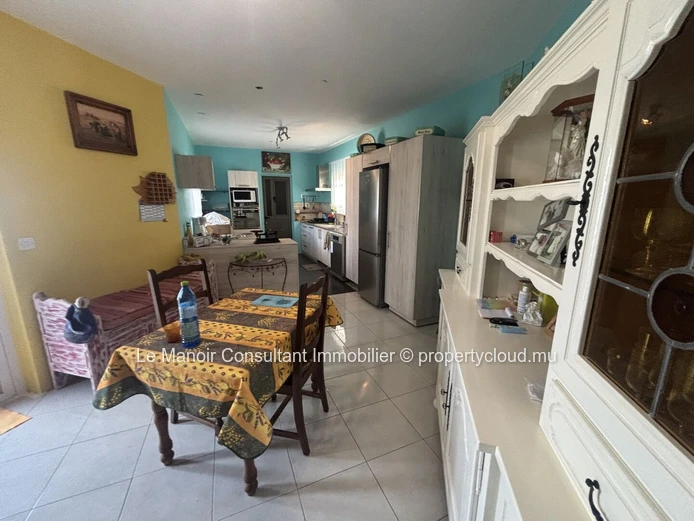 Villa 4 chambres avec bureau à vendre à Albion - 170 m²