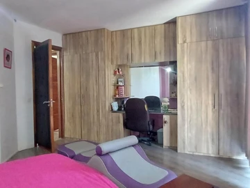13 Bedroom Villa