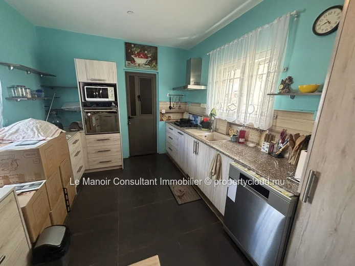 Villa 4 chambres avec bureau à vendre à Albion - 170 m²