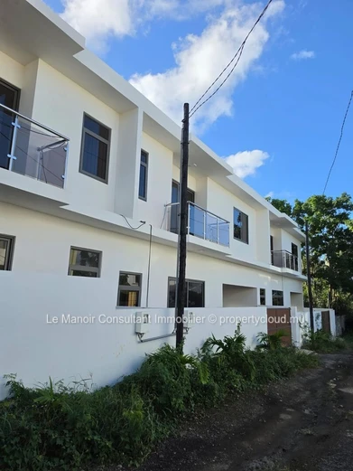 Duplex de 200m² avec 3 chambres à vendre à Grand Baie