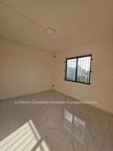 Duplex de 200m² avec 3 chambres à vendre à Grand Baie
