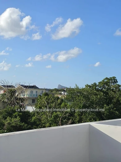 Duplex de 200m² avec 3 chambres à vendre à Grand Baie