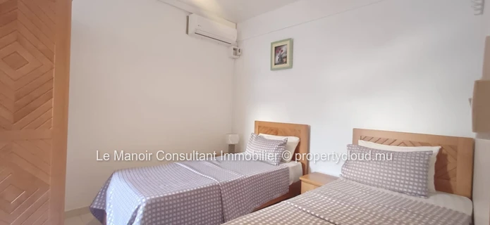 Triplex de 3 chambres avec vue mer et montagne - Vendu meublé et équipé