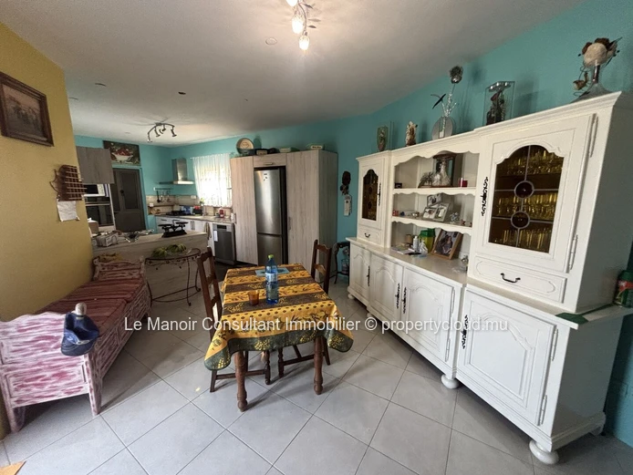 Villa 4 chambres avec bureau à vendre à Albion - 170 m²