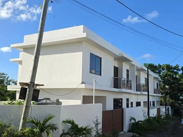 3 Bedroom Townhouse, Duplex