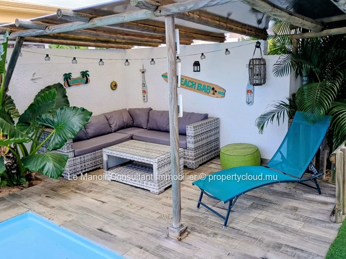 Maison moderne meublée avec piscine, rooftop et vue mer & montagne