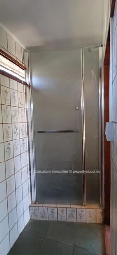 Maison idéale télétravail avec bureau, piscine privée , proche plage et commerces