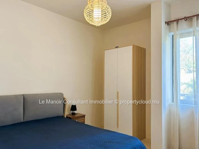 Modern 3-bedroom ground-floor apartment, fully equipped – Secure residence with swimming pool